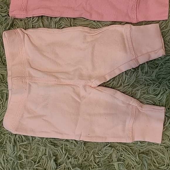 Gerber Newborn Pants - Picture 2 of 4